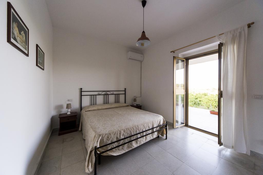 Agriturismo Il Giriatello Crotone Eksteriør billede