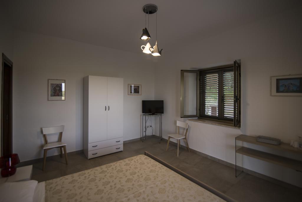 Agriturismo Il Giriatello Crotone Eksteriør billede